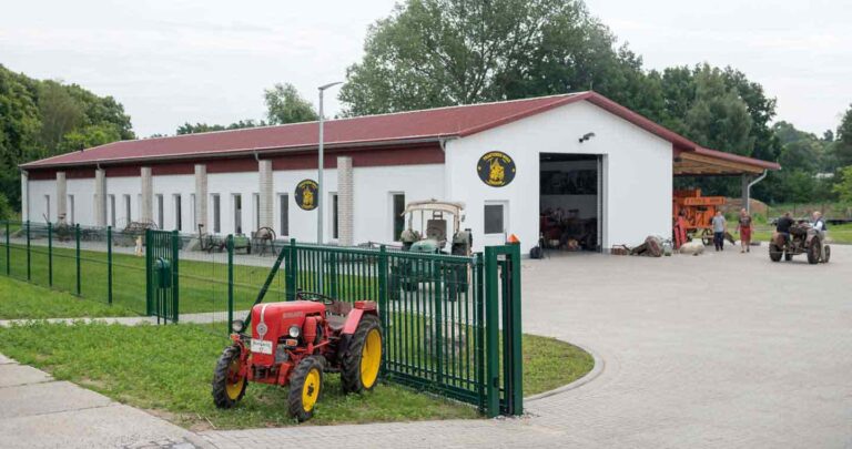Museum - Traktoren Welt Usedom