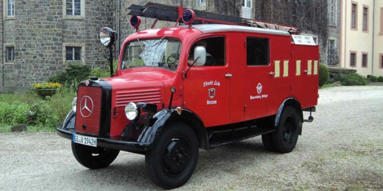 Oldtimer LF 8 der FFW Lich