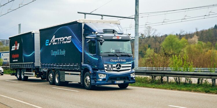 Mercedes E-Actros