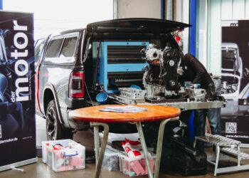 Schulungstruck Elring