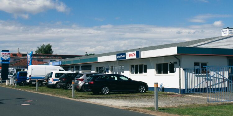 Firmengebäude Motoren Toese