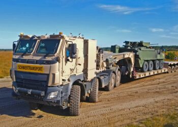 Gepanzertes Bergungsfahrzeug DAF CF Military 8x8