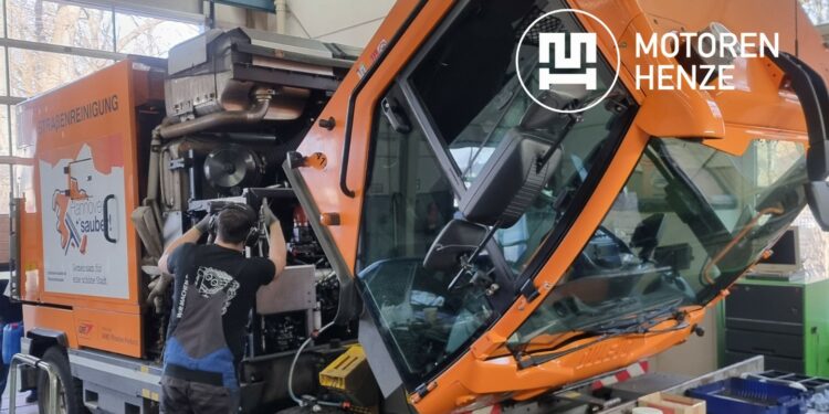 Kehrmaschine bei Motoren Henze