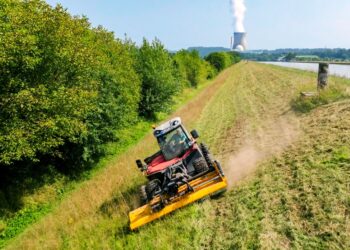 Hangmäher mit „Line Traction“