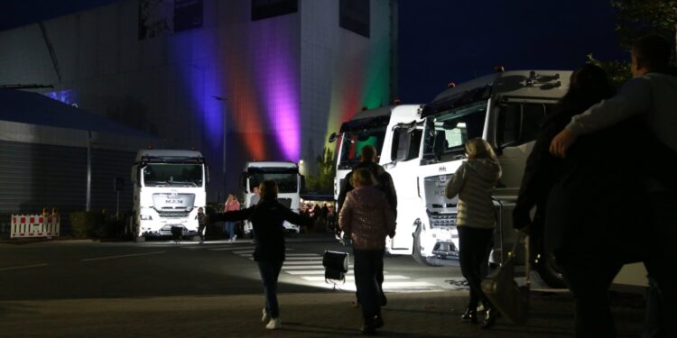 MAN lange Nacht der Wissenschaften