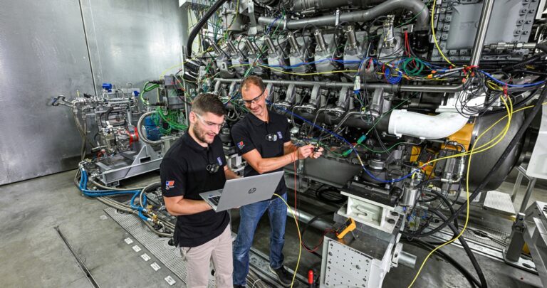 Methanolmotor auf dem Prüfstand