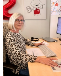 Elring Büro Mitarbeiterin Gudrun